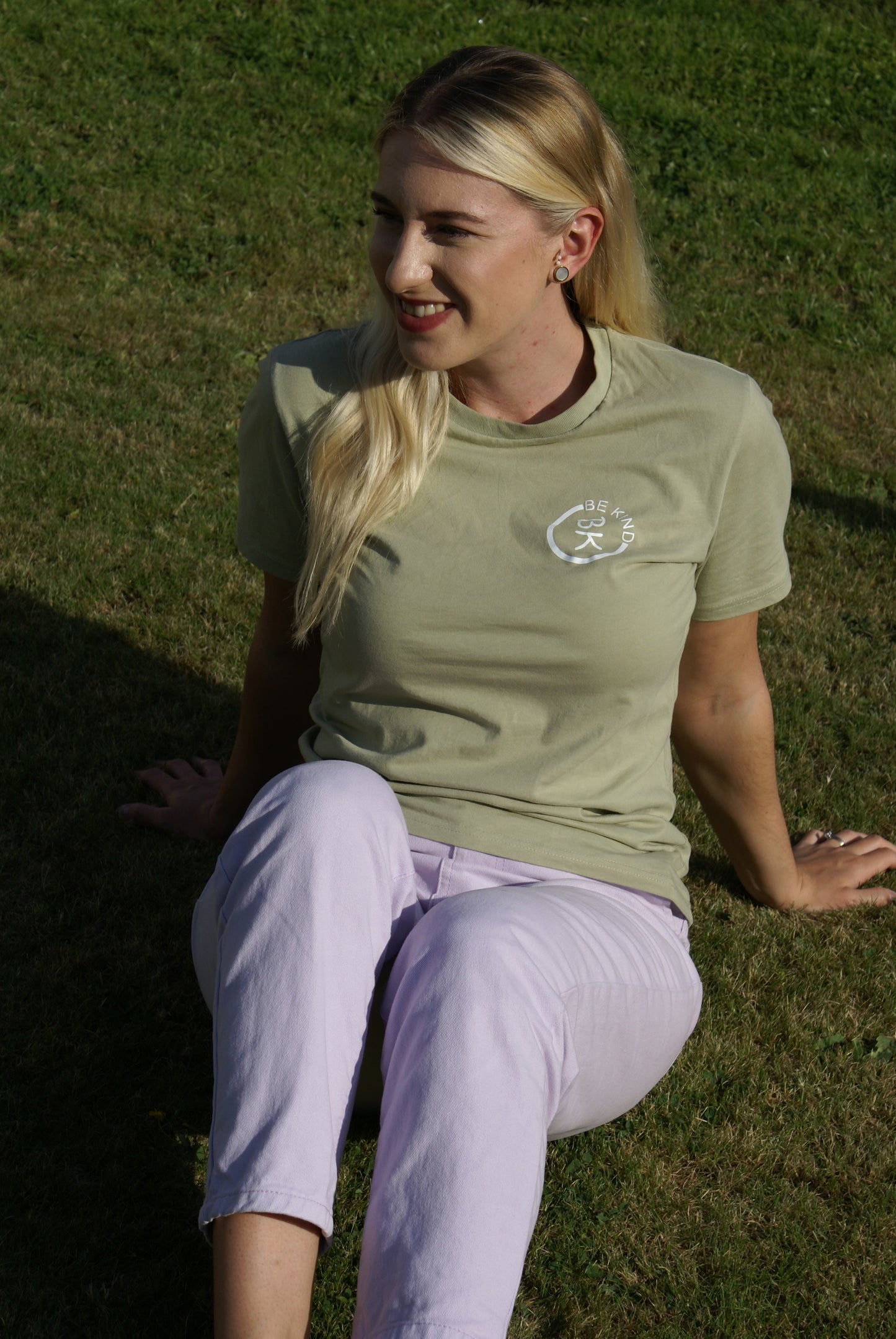 The Premium Organic T-Shirt - Olive Green